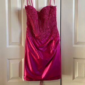 Hot Pink Magenta Beaded Corset Lace Homecoming Formal Dress Size 4 Strapless